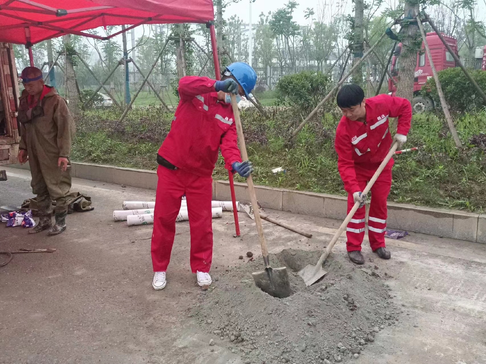 慈溪管道疏通哪家好】及时进行市政管道清淤
